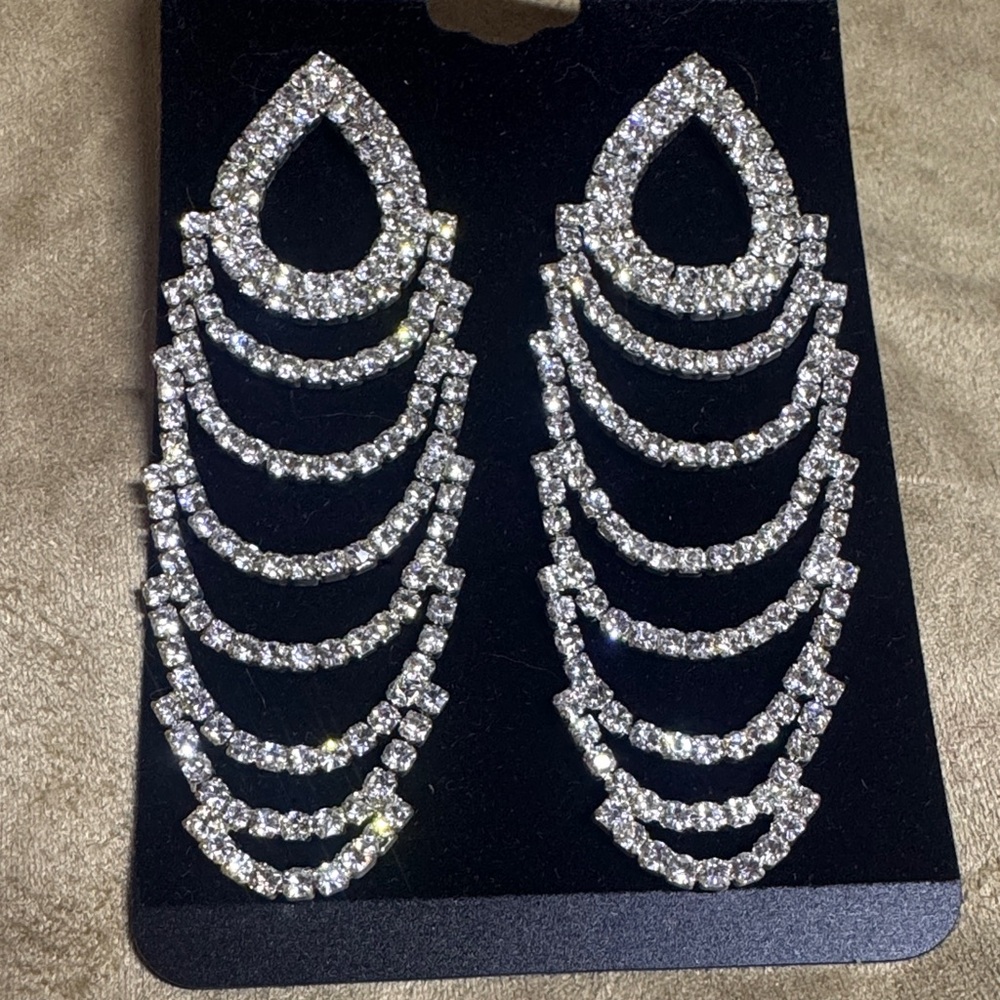 Crystal Cascade Chandelier Drop Earrings - Silver Tone